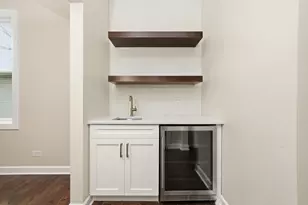 926 E Crest Ave, Addison, IL 60101 - Photo 16