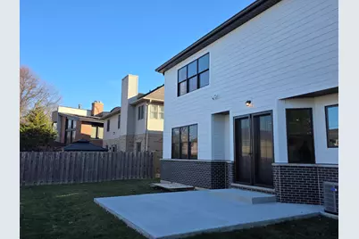 926 E Crest Avenue, Addison, IL 60101 - Photo 6