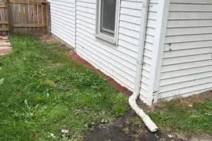 15707 Dante Dr, South Holland, IL 60473 - Photo 4