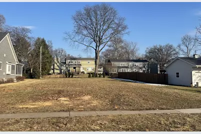 1021 Greenwood Drive, Wheaton, IL 60189 - Photo 6