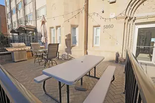 5860 N Kenmore Ave, Chicago, IL 60660 - Photo 14