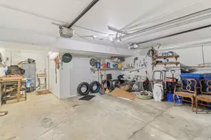 712 Dante Ct, Schaumburg, IL 60193 - Photo 38