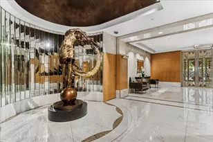 111 E Chestnut St, Chicago, IL 60611 - Photo 20