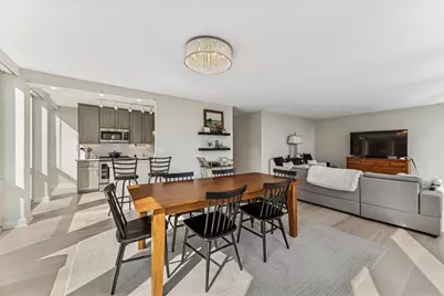 111 E Chestnut Street #22K, Chicago, IL 60611 - Photo 4