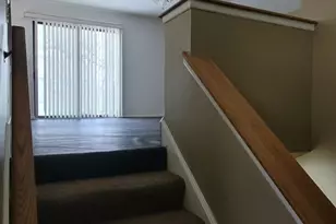 18622 Golfview Dr, Hazel Crest, IL 60429 - Photo 8