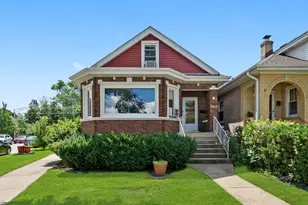 7901 W Elmgrove Dr, Elmwood Park, IL 60707 - Photo 1