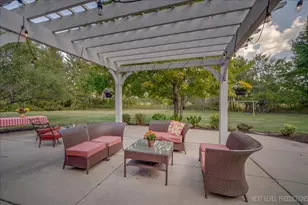 5N661 Leola Ln, Saint Charles, IL 60175 - Photo 40