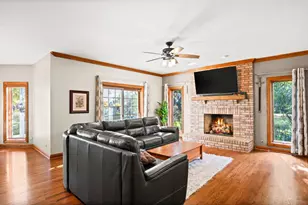 5N661 Leola Ln, Saint Charles, IL 60175 - Photo 16