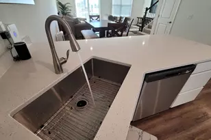 1071 Moraine Dr, South Elgin, IL 60177 - Photo 16