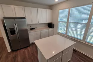 1071 Moraine Dr, South Elgin, IL 60177 - Photo 14