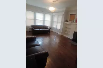 7636 S Yates Boulevard, Chicago, IL 60649 - Photo 4