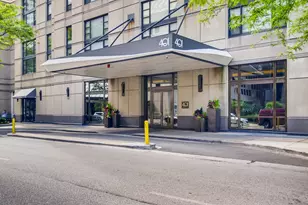 401 E Ontario St, Chicago, IL 60611 - Photo 2