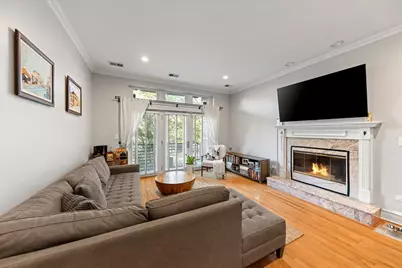 4226 N Ashland Avenue #3A, Chicago, IL 60613 - Photo 4