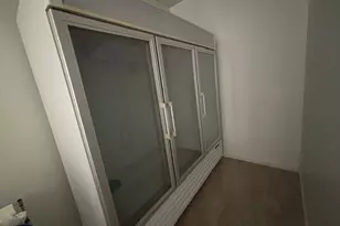 8517 S 88th Ave, Justice, IL 60458 - Photo 6