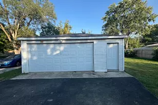 21945 Millard Ave, Richton Park, IL 60471 - Photo 16