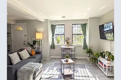 724 S Oakley Boulevard #1, Chicago, IL 60612 - Photo 6