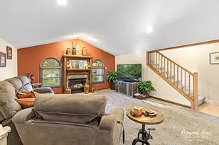 6 Phelps Ct, Manteno, IL 60950 - Photo 6