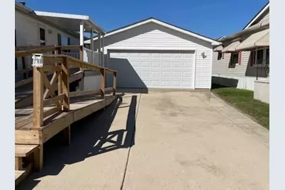 895 Cherry Street, Manteno, IL 60950 - Photo 36