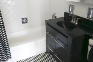 4800 S Chicago Beach Dr, Chicago, IL 60615 - Photo 10