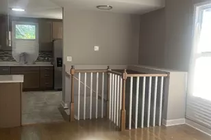 8055 S Avalon Ave, Chicago, IL 60619 - Photo 4