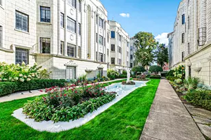 7348 N Ridge Blvd, Chicago, IL 60645 - Photo 6