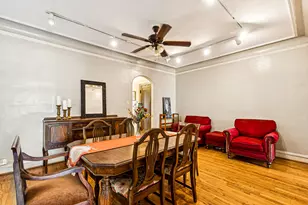 7348 N Ridge Blvd, Chicago, IL 60645 - Photo 16