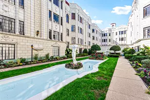 7348 N Ridge Blvd, Chicago, IL 60645 - Photo 4