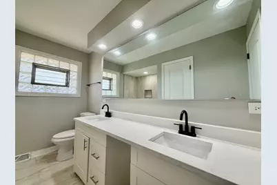 14101 S Saginaw Avenue, Burnham, IL 60633 - Photo 18