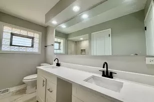 14101 S Saginaw Ave, Burnham, IL 60633 - Photo 18