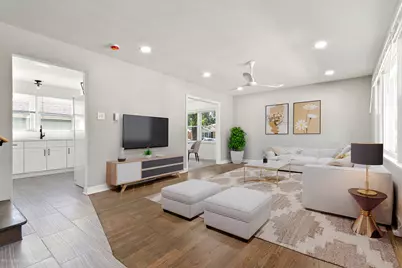 14101 S Saginaw Avenue, Burnham, IL 60633 - Photo 4