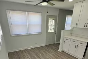 14105 S Saginaw Ave, Burnham, IL 60633 - Photo 10