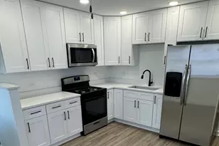 14105 S Saginaw Ave, Burnham, IL 60633 - Photo 8