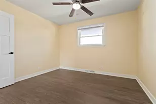 14105 S Saginaw Ave, Burnham, IL 60633 - Photo 14