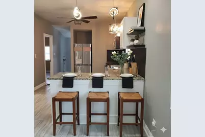 9147 S Dobson Avenue, Chicago, IL 60619 - Photo 4