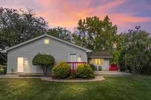 2226 Shannondale Rd, Green Oaks, IL 60048 - Photo 30