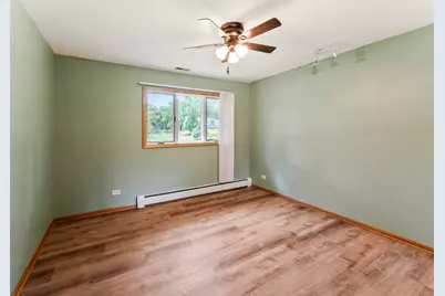 2226 Shannondale Road, Green Oaks, IL 60048 - Photo 18