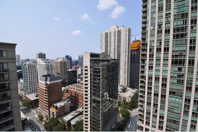 10 E Ontario Street #2702, Chicago, IL 60611 - Photo 16