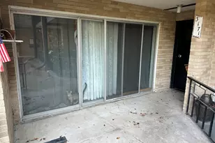 3171 W 115th St, Merrionette Park, IL 60803 - Photo 8