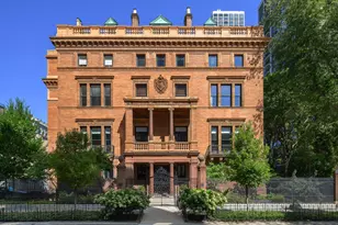 1500 N Astor St, Chicago, IL 60610 - Photo 2