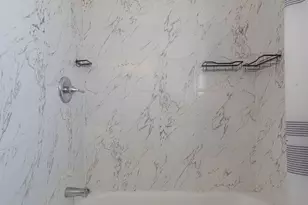 3704 W 57th St, Chicago, IL 60629 - Photo 18