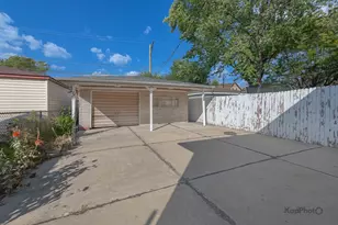3704 W 57th St, Chicago, IL 60629 - Photo 30