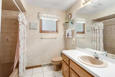 14632 Kostner Avenue, Midlothian, IL 60445 - Photo 8