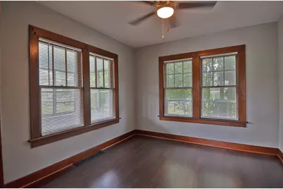 760 Guthrie Street, Ottawa, IL 61350 - Photo 10