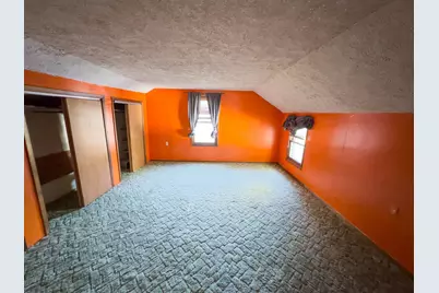 702 E Timber Street, Pontiac, IL 61764 - Photo 24