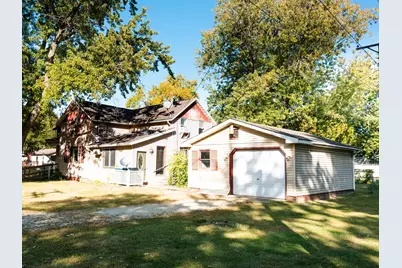 702 E Timber Street, Pontiac, IL 61764 - Photo 2