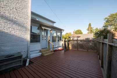 716 Locust Street, Sterling, IL 61081 - Photo 6