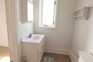 716 Locust St, Sterling, IL 61081 - Photo 14