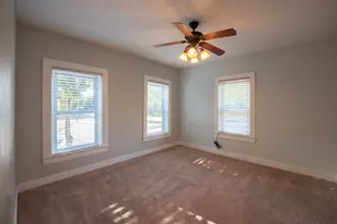 716 Locust St, Sterling, IL 61081 - Photo 22