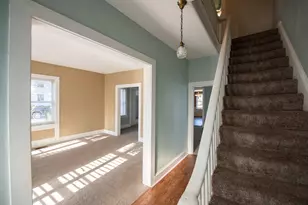 716 Locust St, Sterling, IL 61081 - Photo 12