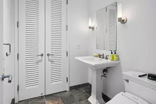 401 N Wabash Ave, Chicago, IL 60611 - Photo 6